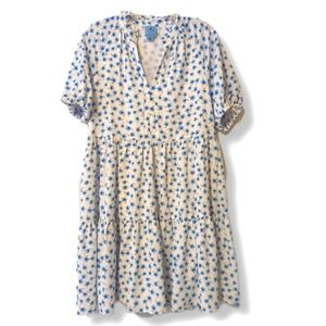 Stunning Floral CeCe Short-sleeved Dress, S, with V-neck